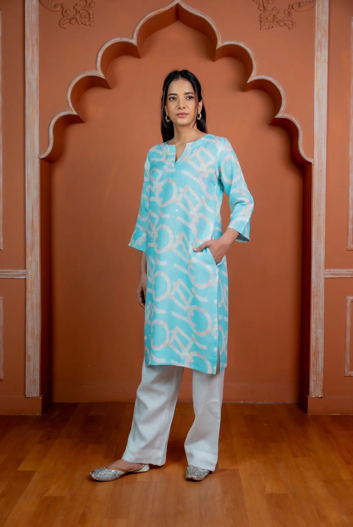 Aqua Blue Linen Pair - Image 3