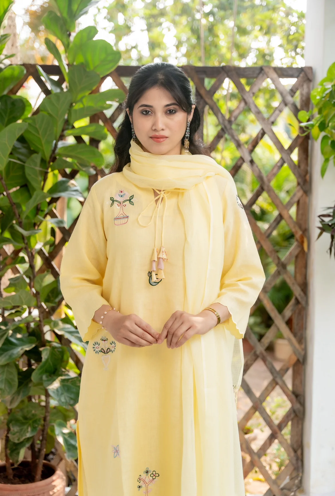 Macaroon Lime Linen Kurta Set - Image 4