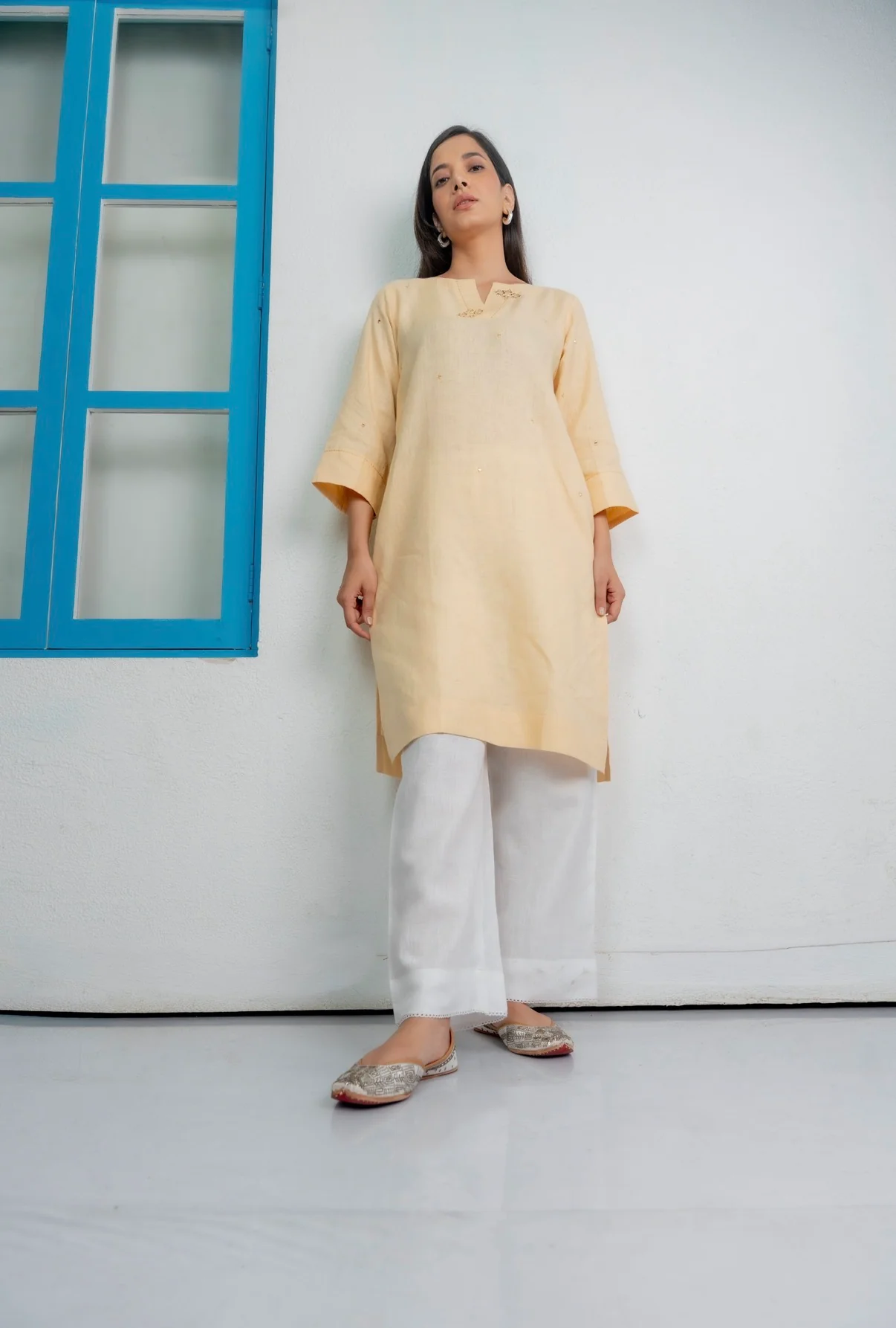 Mellow Yellow-White Linen Pair - Image 3