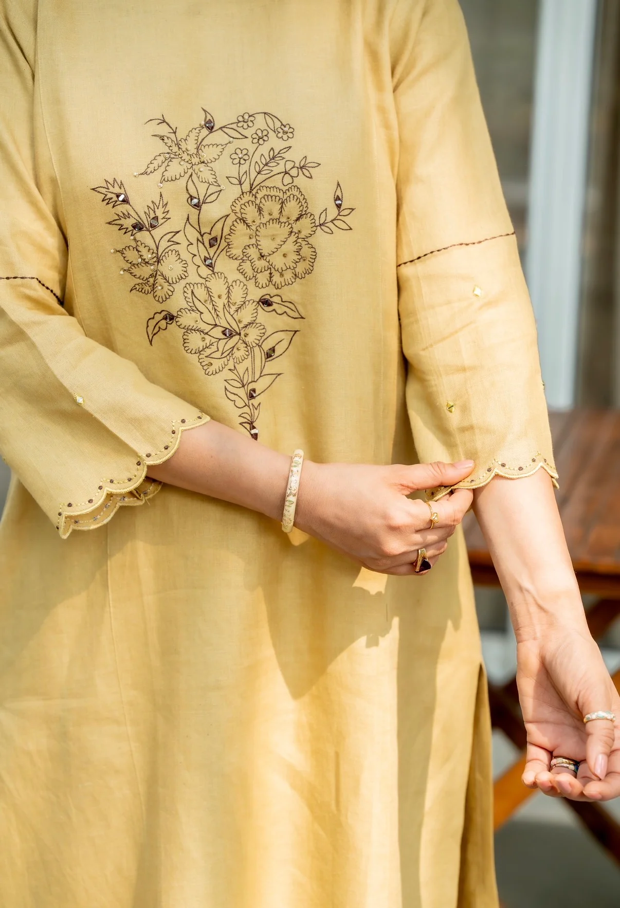 Mustard Linen Pair - Image 2