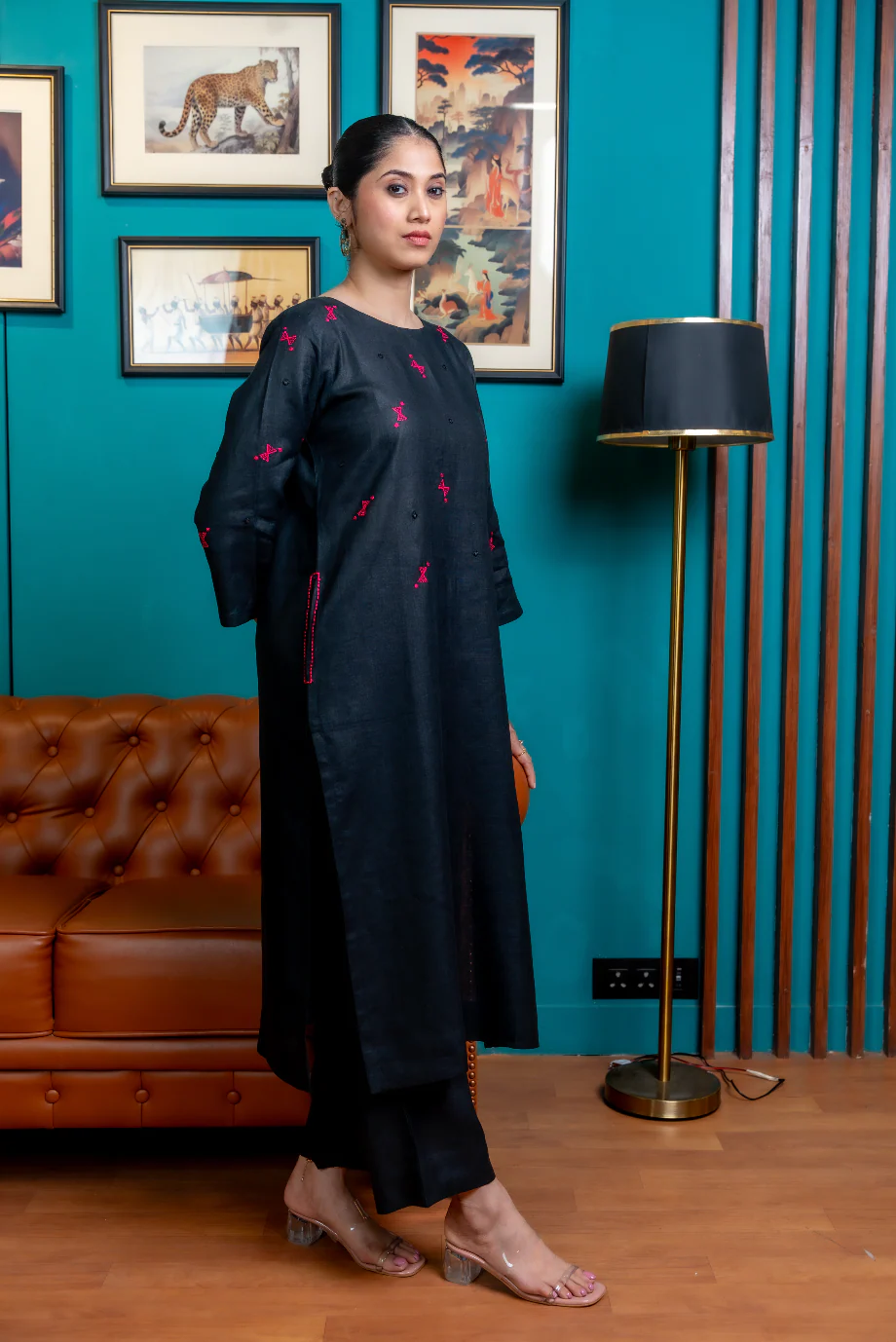 Coal Black Linen Pair - Image 5