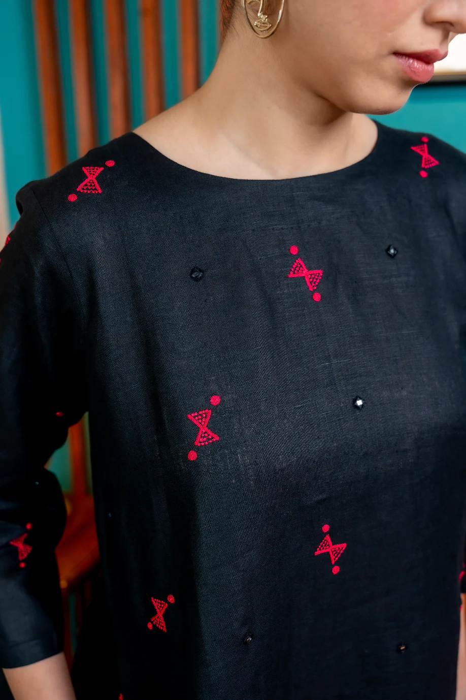 Coal Black Linen Pair - Image 6