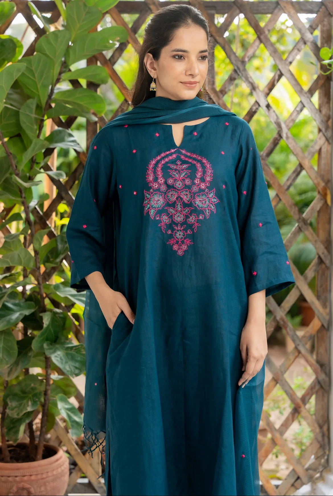 PEACOCK BLUE LINEN SET - Image 3
