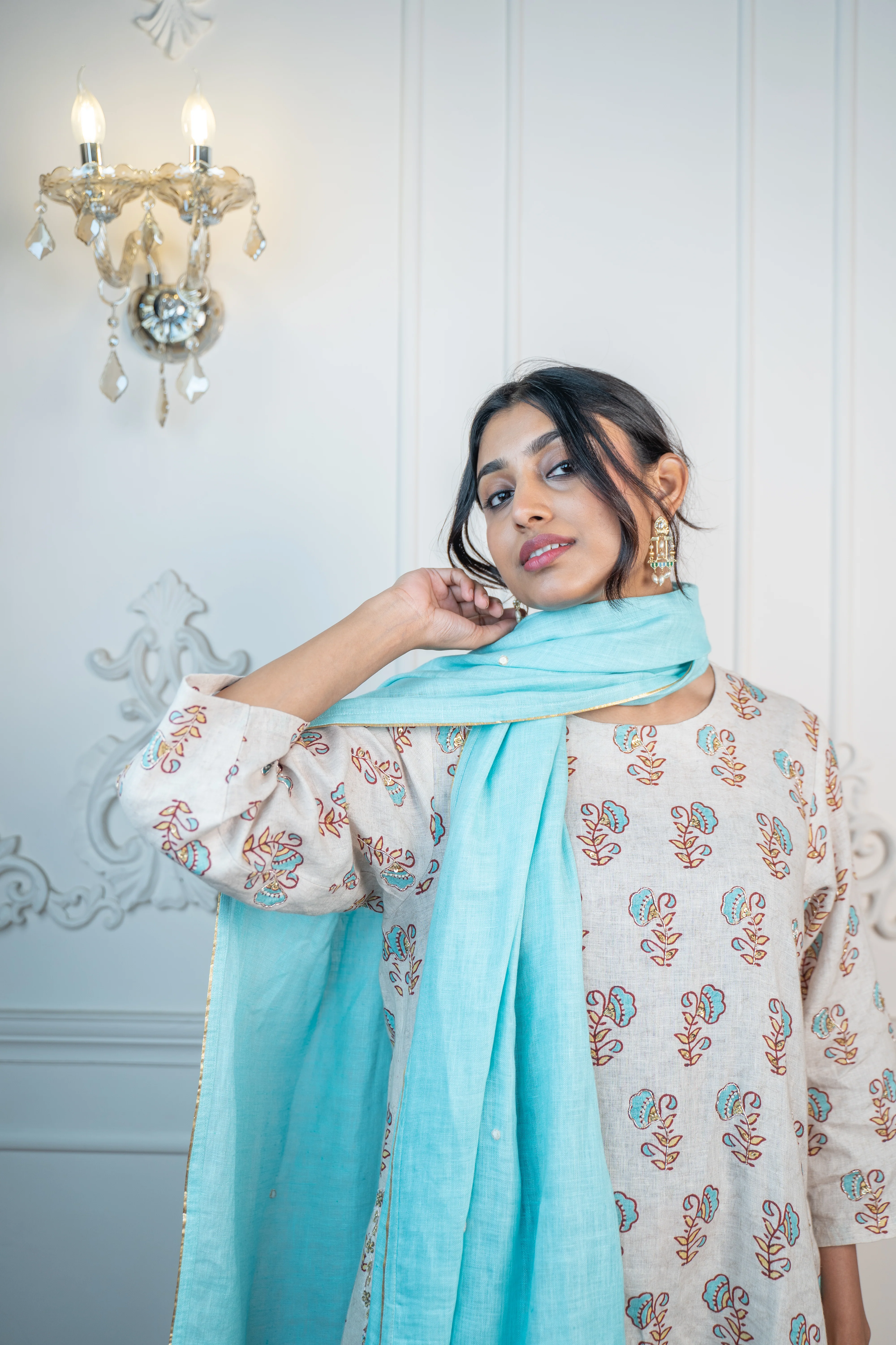 SNOWDROP LINEN SET - Image 4
