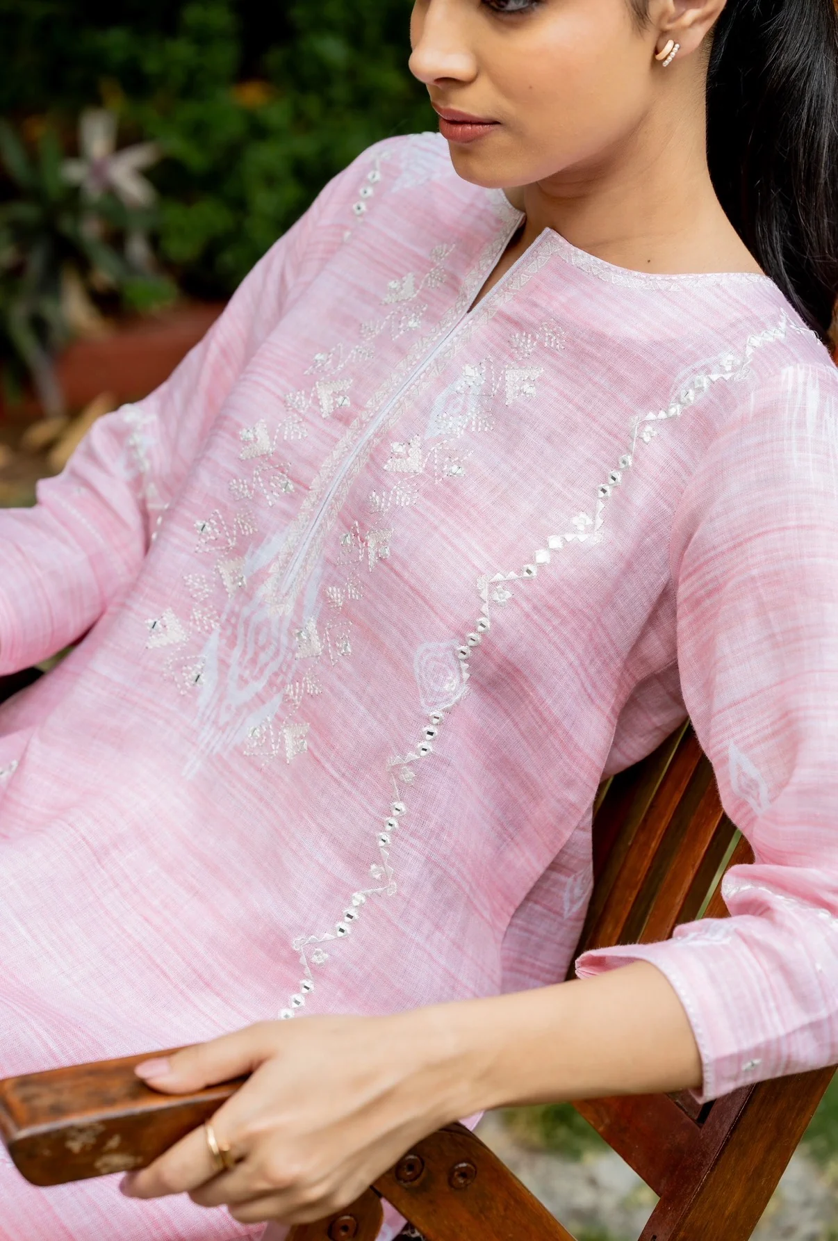 Soft Pink Linen Pair - Image 2