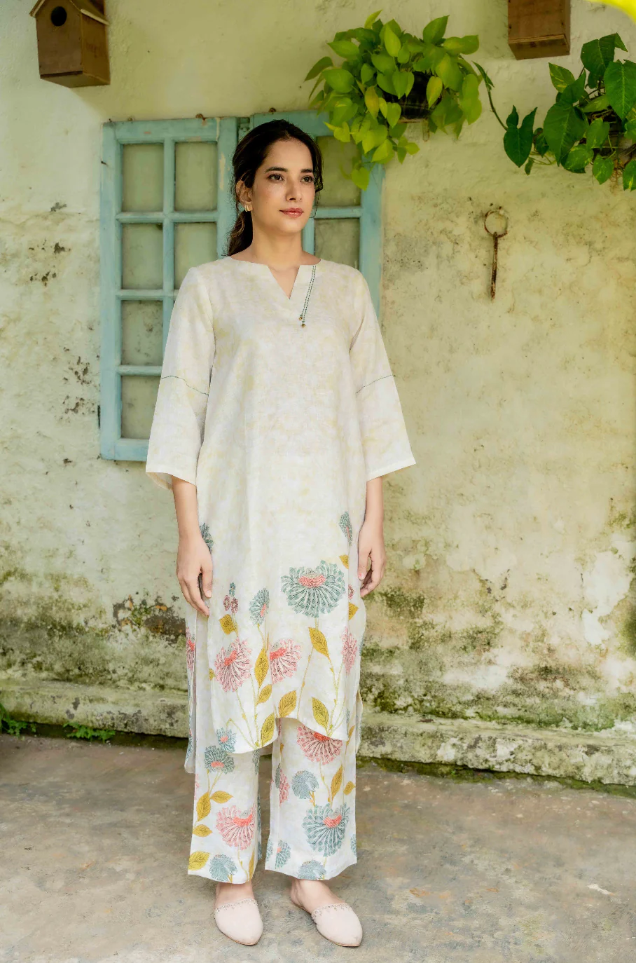 SUMMER FLOWERS LINEN PAIR - Image 5