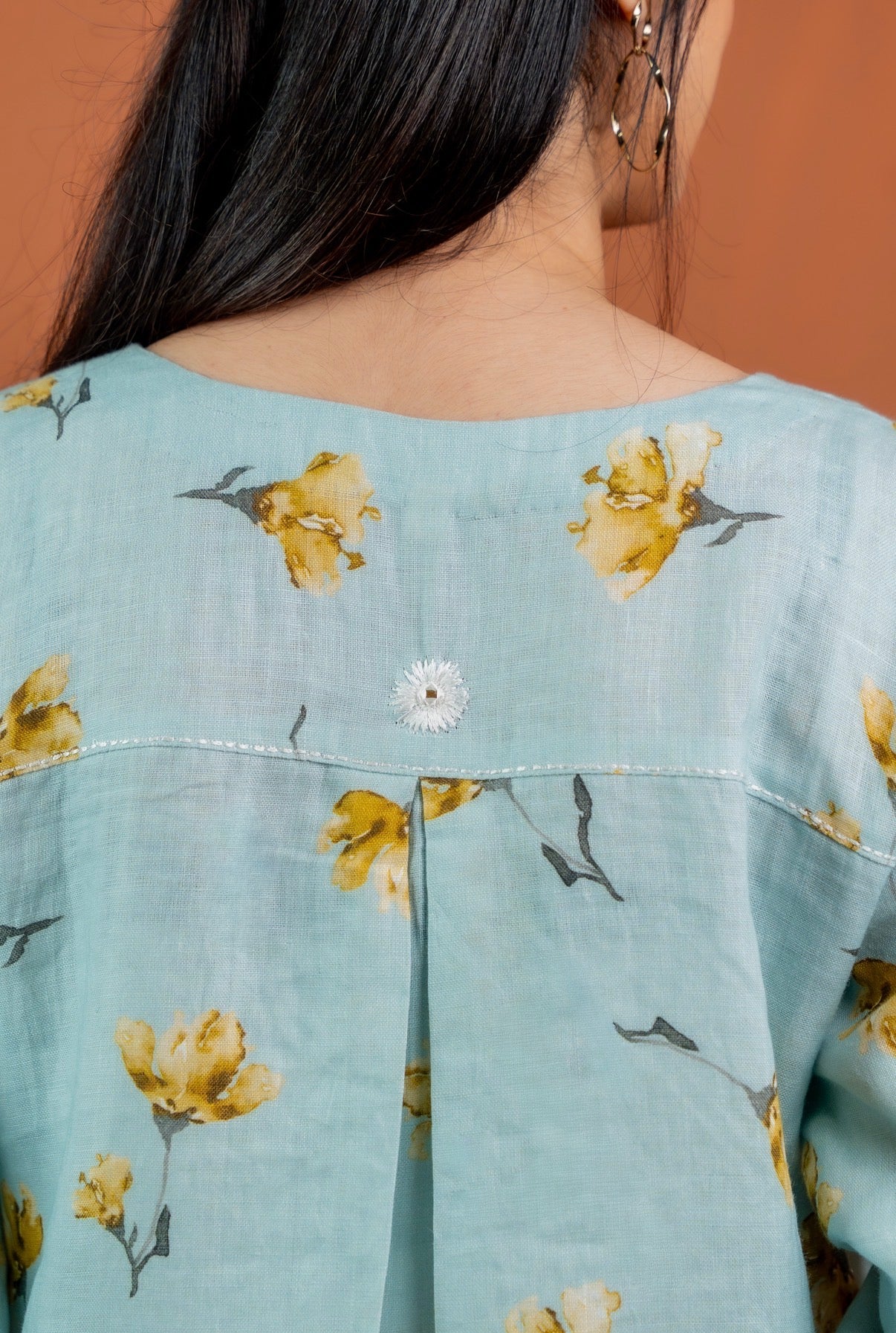 Teal Blue Linen Pair - Image 4