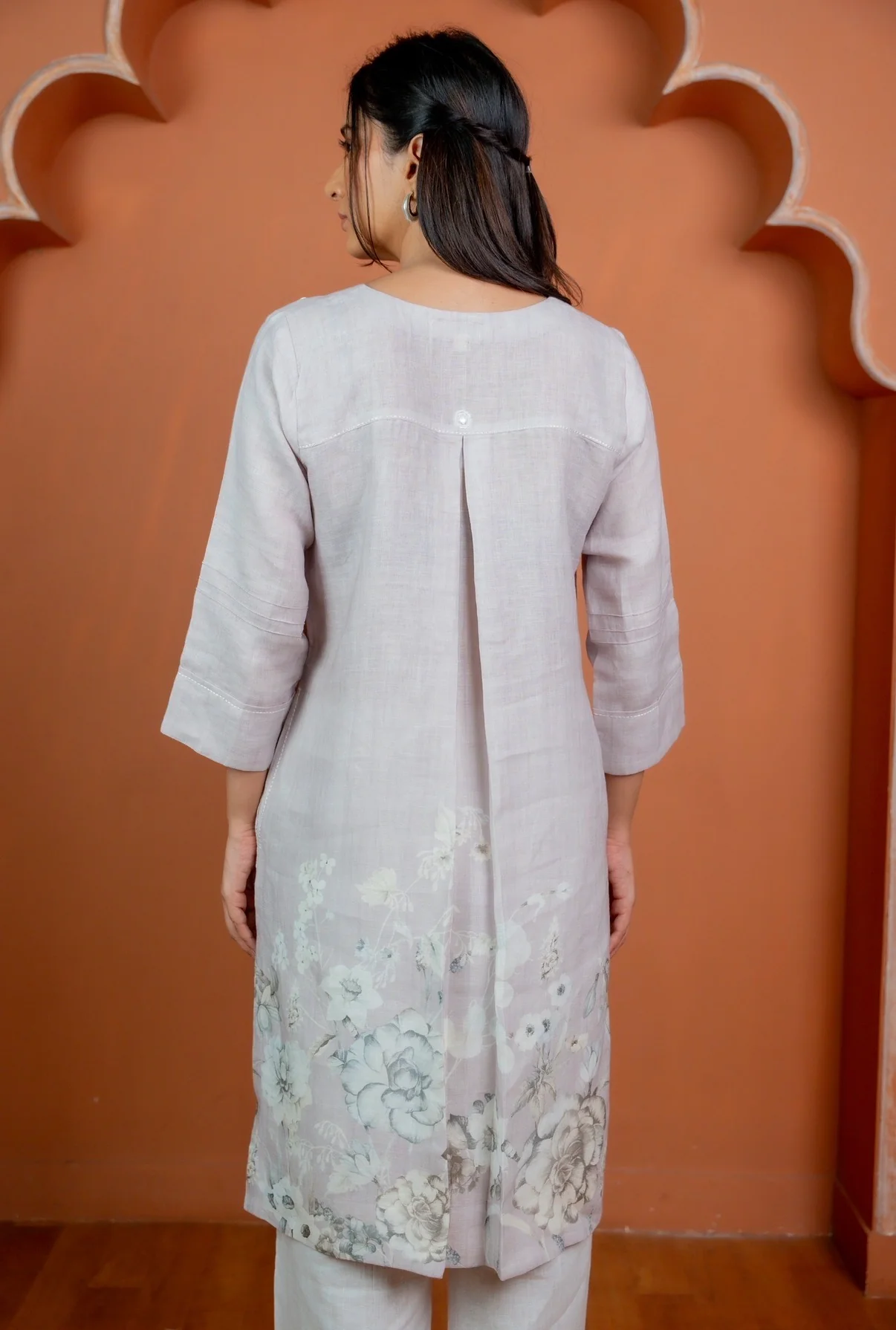 Wine Frost Linen Pair - Image 3