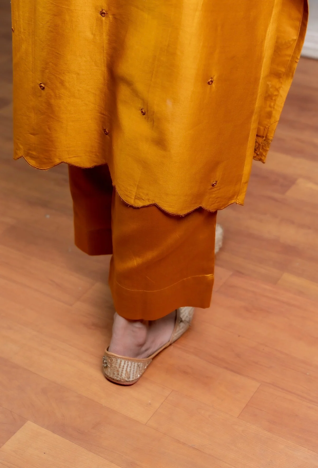 Wood Gold Chanderi Silk Set - Image 4